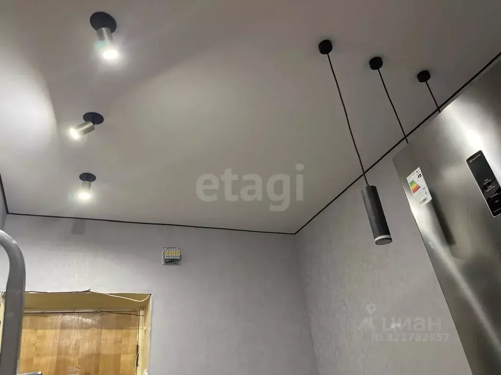 Комната Ямало-Ненецкий АО, Новый Уренгой ул. 26-го съезда КПСС, 10 ... - Фото 1