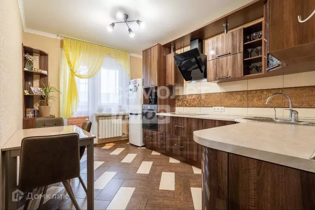 Продаётся 2-к квартира, 72 м - Фото 0