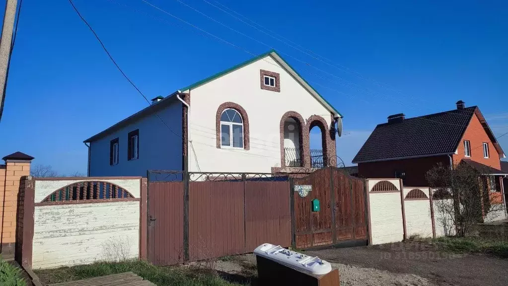 Дом в Белгородская область, Белгородский район, Тавровское с/пос, с. ... - Фото 0