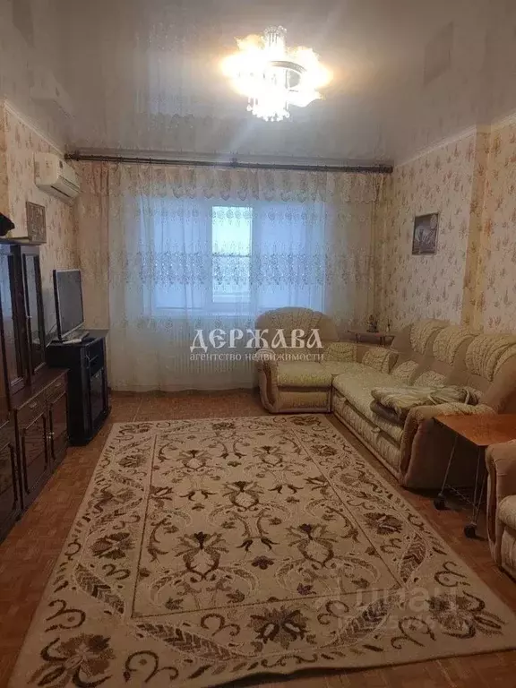 1-к кв. Белгородская область, Старый Оскол Восточный мкр, 44 (40.0 м) - Фото 1