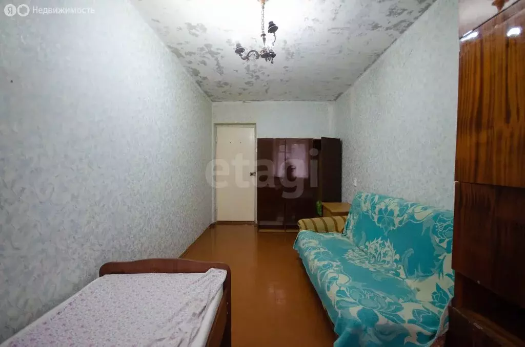 3-комнатная квартира: Ялуторовск, улица Бахтиярова, 62 (56 м) - Фото 2