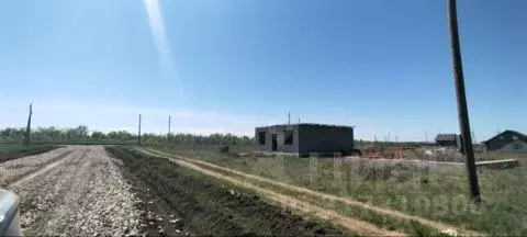 Участок в Оренбургская область, Оренбургский район, Ивановский ... - Фото 1