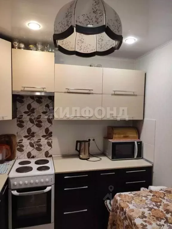2-к кв. Томская область, Томск ул. Сергея Лазо, 4 (37.0 м) - Фото 0