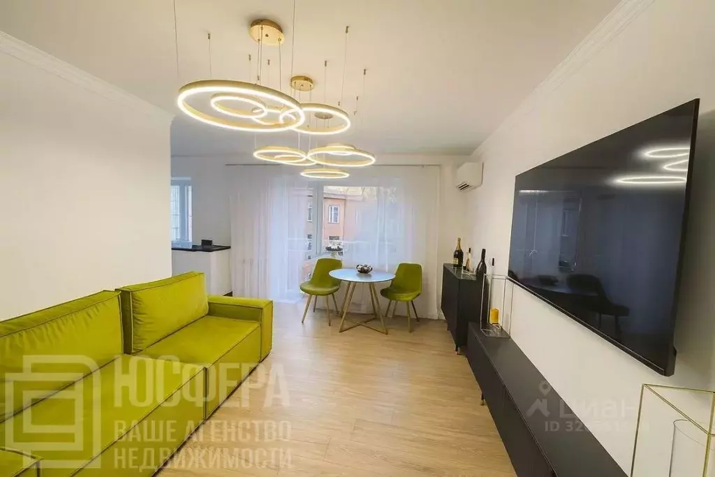 2-к кв. Волгоградская область, Волгоград ул. Гоголя, 4 (65.0 м) - Фото 1