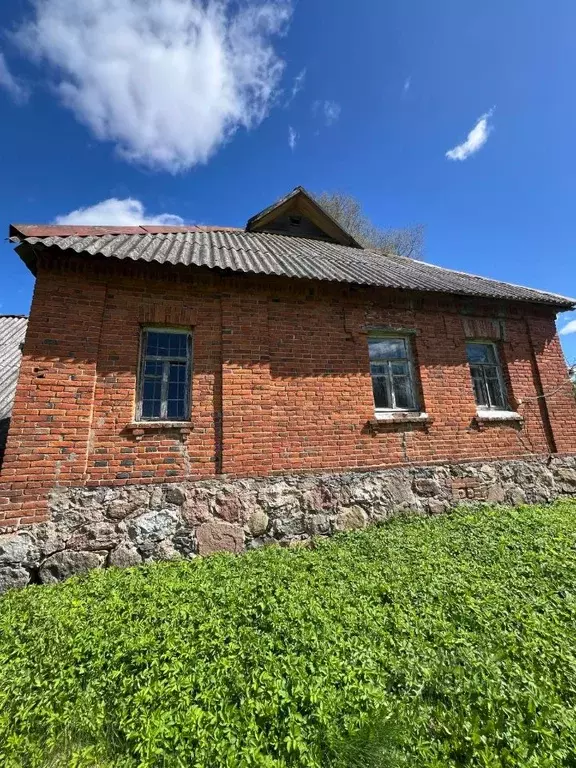 Дом в Псковская область, Порховский муниципальный округ, д. Страшницы  ... - Фото 1