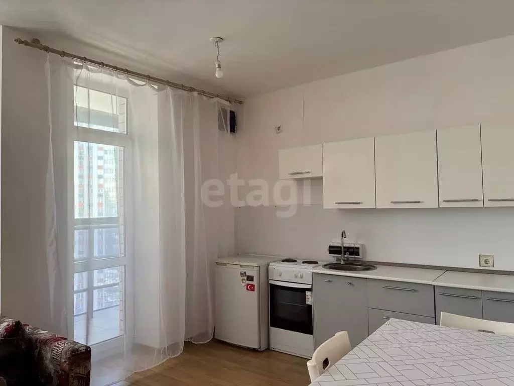 Студия Свердловская область, Екатеринбург ул. Машинная, 44к2 (30.5 м) - Фото 2