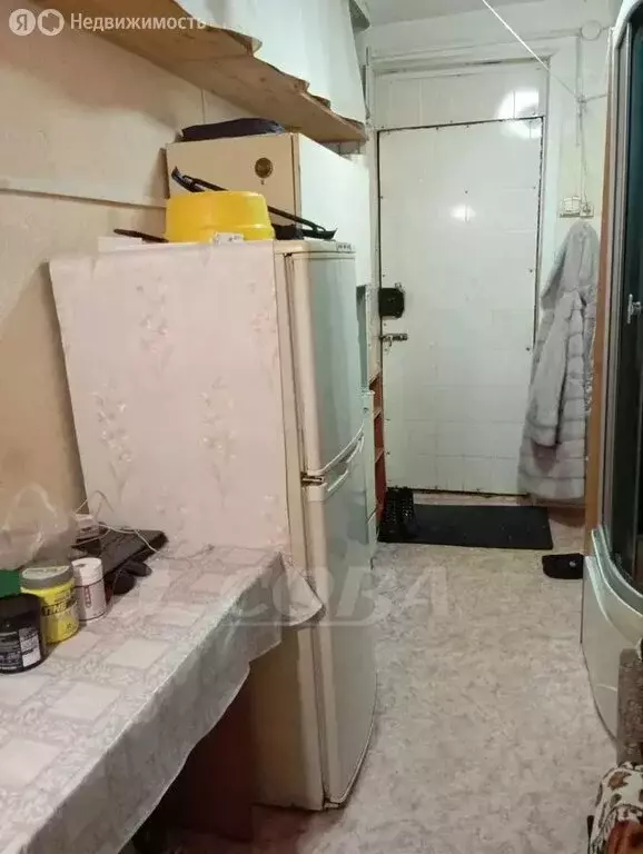 1-комнатная квартира: Курган, улица Сухэ-Батора, 10 (10.3 м) - Фото 1