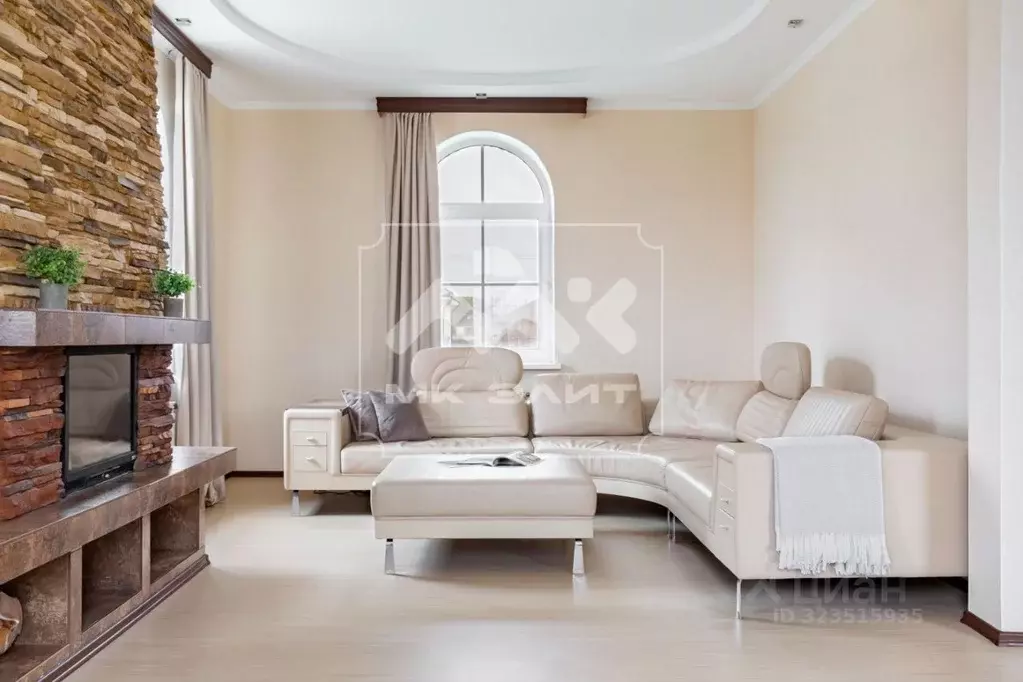 Коттедж в Санкт-Петербург, Санкт-Петербург, Пушкин Рехколово СНТ, 8-я ... - Фото 1