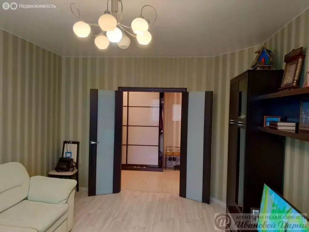 2-комнатная квартира: Самара, проспект Кирова, 348 (67.4 м) - Фото 2