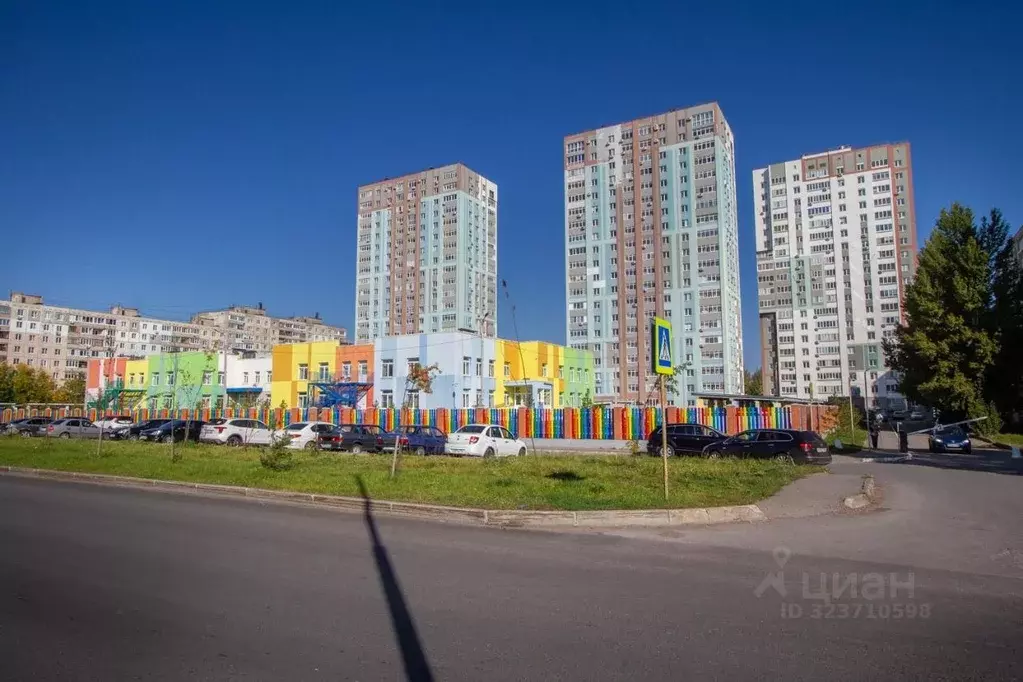 3-к кв. Башкортостан, Уфа ул. Набережная реки Уфы, 11к2 (79.0 м) - Фото 1