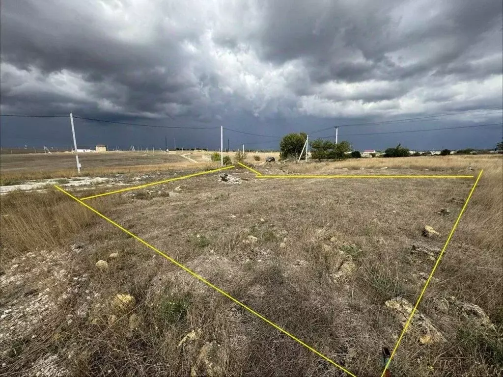 Участок в Крым, Симферопольский район, с. Мирное ул. Нины Пелагенко ... - Фото 1