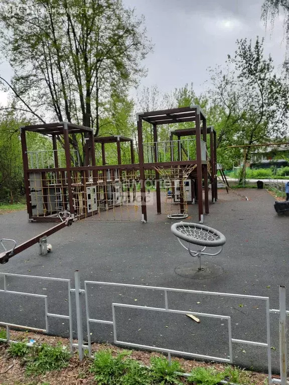 3-комнатная квартира: Нижний Новгород, Днепропетровская улица, 12 ... - Фото 1