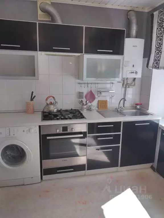 1-к кв. Самарская область, Тольятти ул. Мира, 70 (33.0 м) - Фото 0