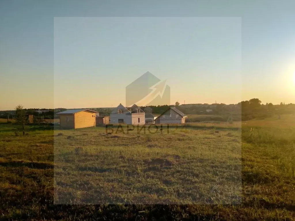 Участок в Калужская область, Боровский муниципальный округ, д. Комлево ... - Фото 1