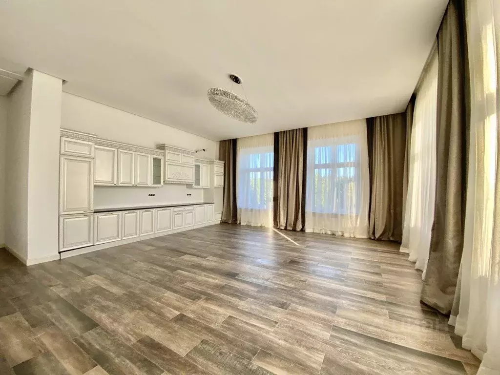 Квартира, 3 комнаты, 179.7 м - Фото 1