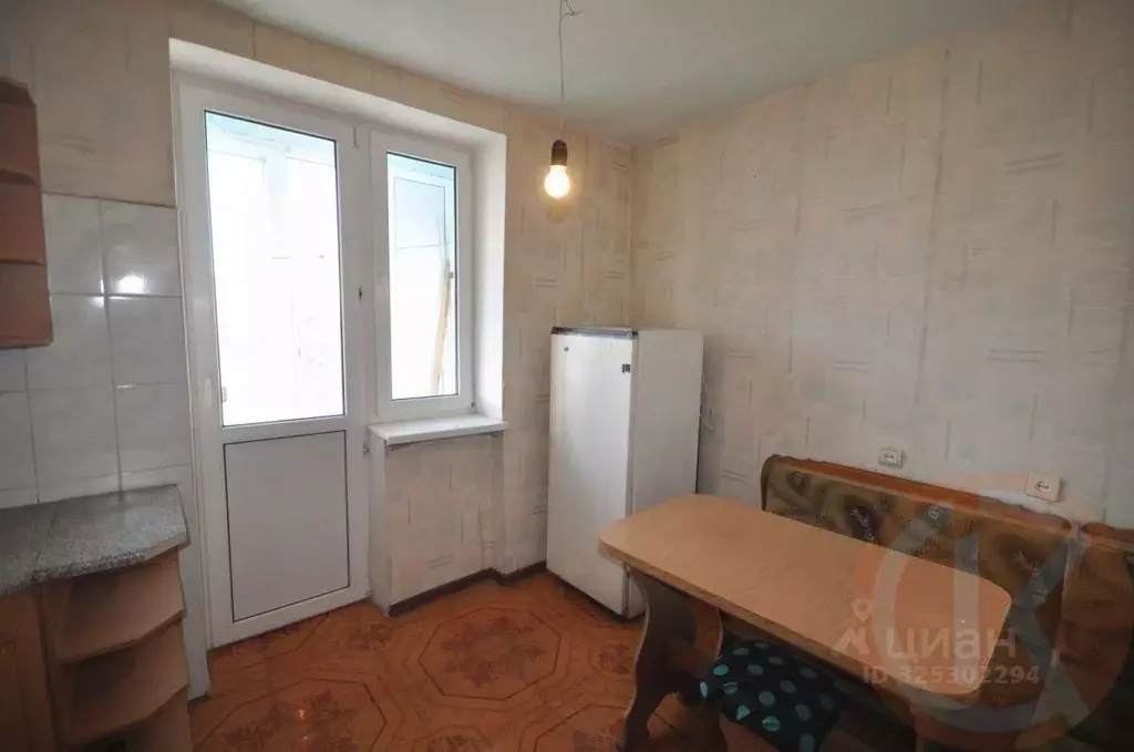 2-к кв. Крым, Сакский район, с. Уютное ул. Кирова, 12 (52.0 м) - Фото 2