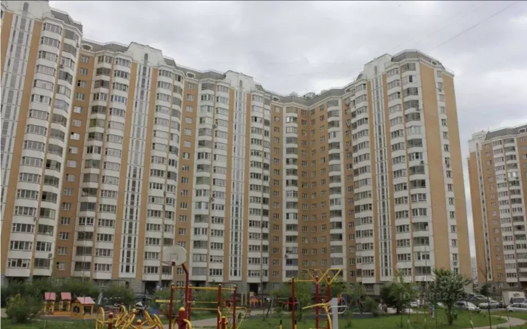 1-к кв. Москва просп. Защитников Москвы, 5 (37.7 м) - Фото 0