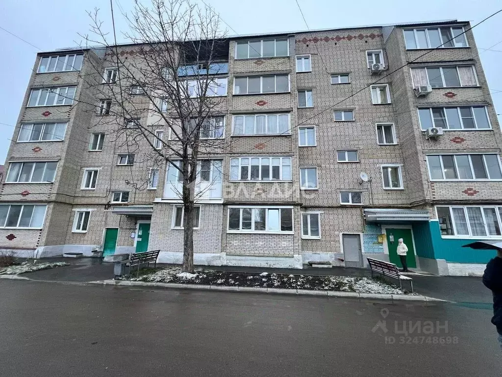 2-к кв. Пензенская область, Кузнецк ул. Белинского, 62 (56.0 м) - Фото 1