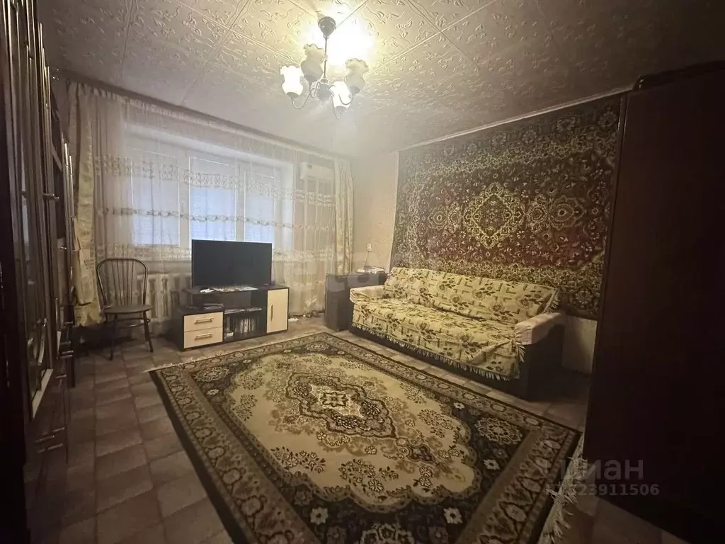 1-к кв. Саратовская область, Саратов Каспийская ул., 5 (36.6 м) - Фото 1