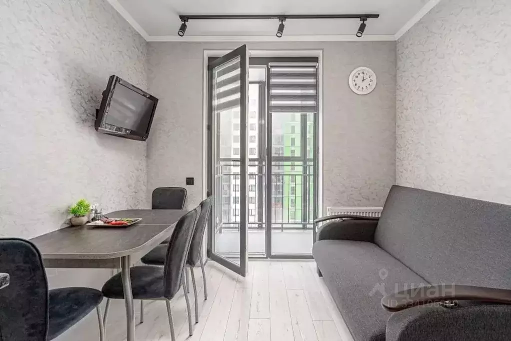 1-к кв. Татарстан, Казань ул. Родины, 24В (33.0 м) - Фото 1