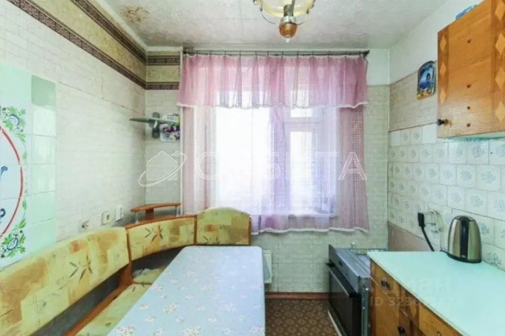 4-к кв. Тюменская область, Тюмень проезд Стахановцев, 6 (80.0 м) - Фото 2