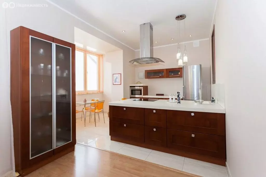 3-комнатная квартира: Абакан, улица Чехова, 56 (113.1 м) - Фото 1