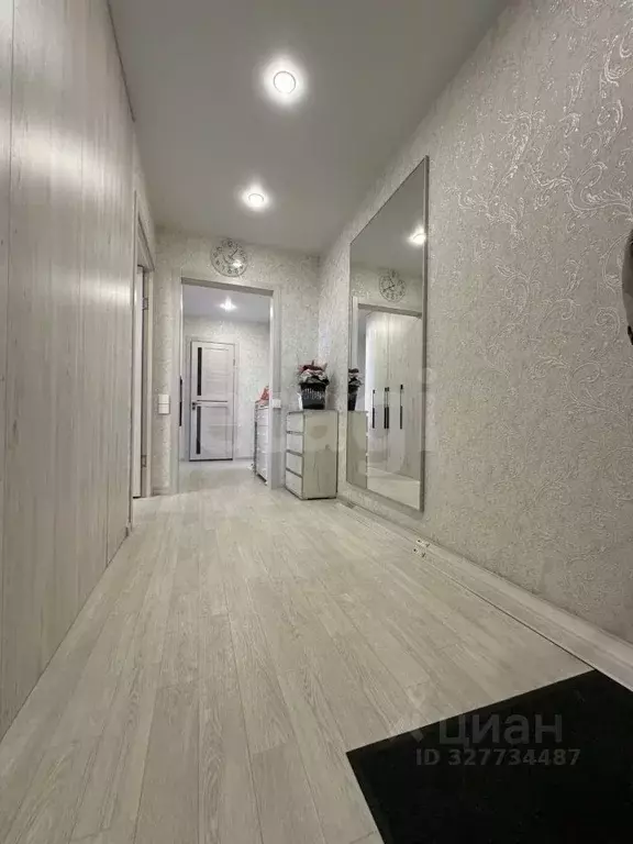 2-к кв. Челябинская область, Чебаркуль 9 Мая ул., 19 (64.8 м) - Фото 1