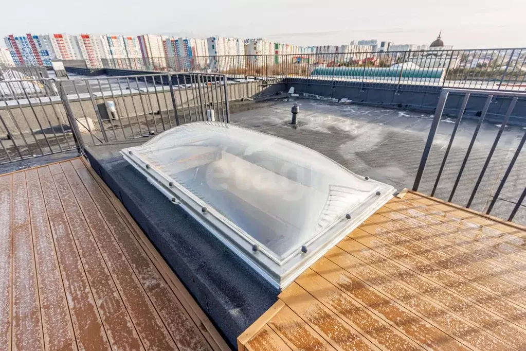 2-к кв. Тюменская область, Тюмень ул. Федюнинского, 30к9 (64.1 м) - Фото 1