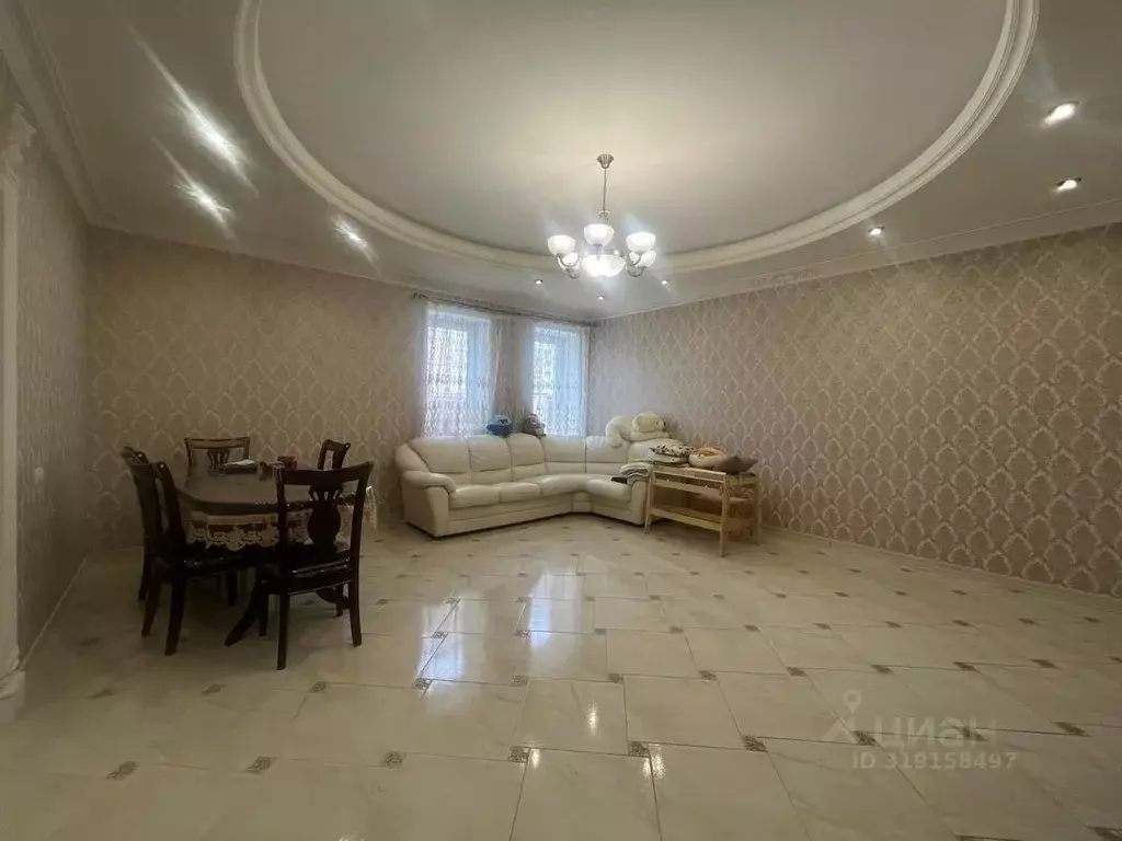 Дом в Курская область, Курск просп. Дружбы (286 м) - Фото 0