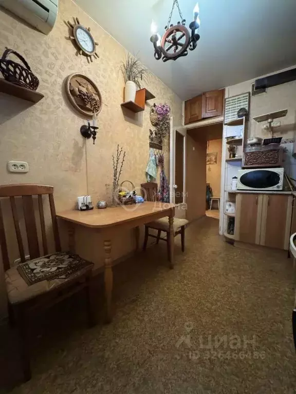 3-к кв. Волгоградская область, Волгоград Семь Ветров мкр, ул. ... - Фото 2