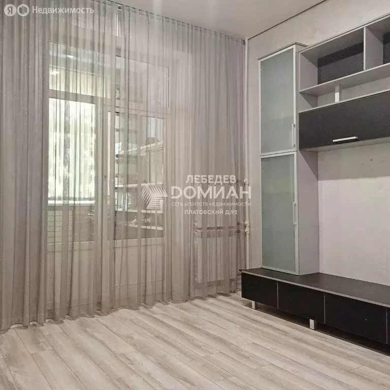 3-комнатная квартира: Новочеркасск, Гвардейская улица, 20 (63 м) - Фото 1