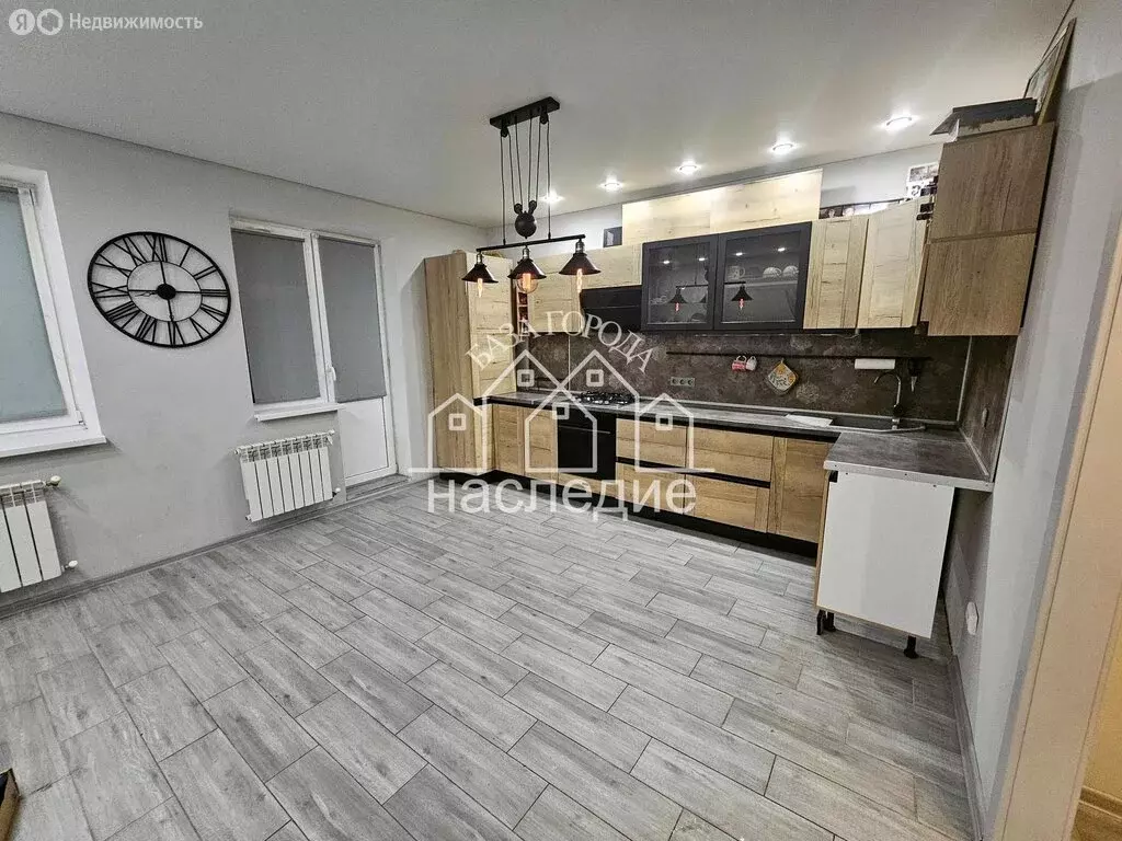 1-комнатная квартира: Михайловск, Кооперативная улица, 17 (50 м) - Фото 0