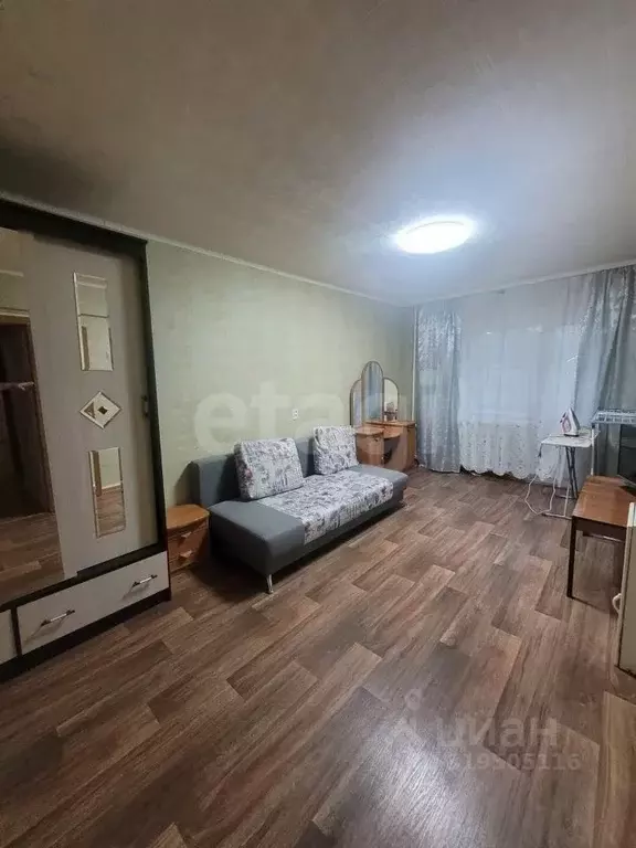 3-к кв. Ханты-Мансийский АО, Нижневартовск Омская ул., 24 (59.3 м) - Фото 1