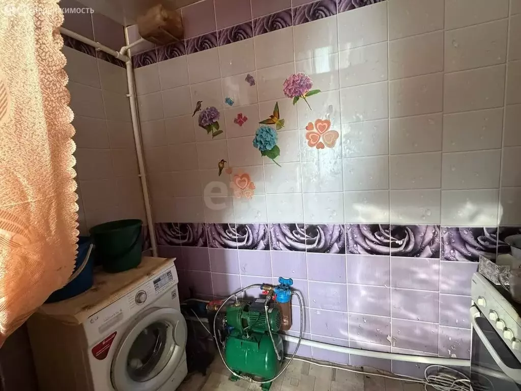 Дом в Ишим, Уральская улица (28.1 м) - Фото 1