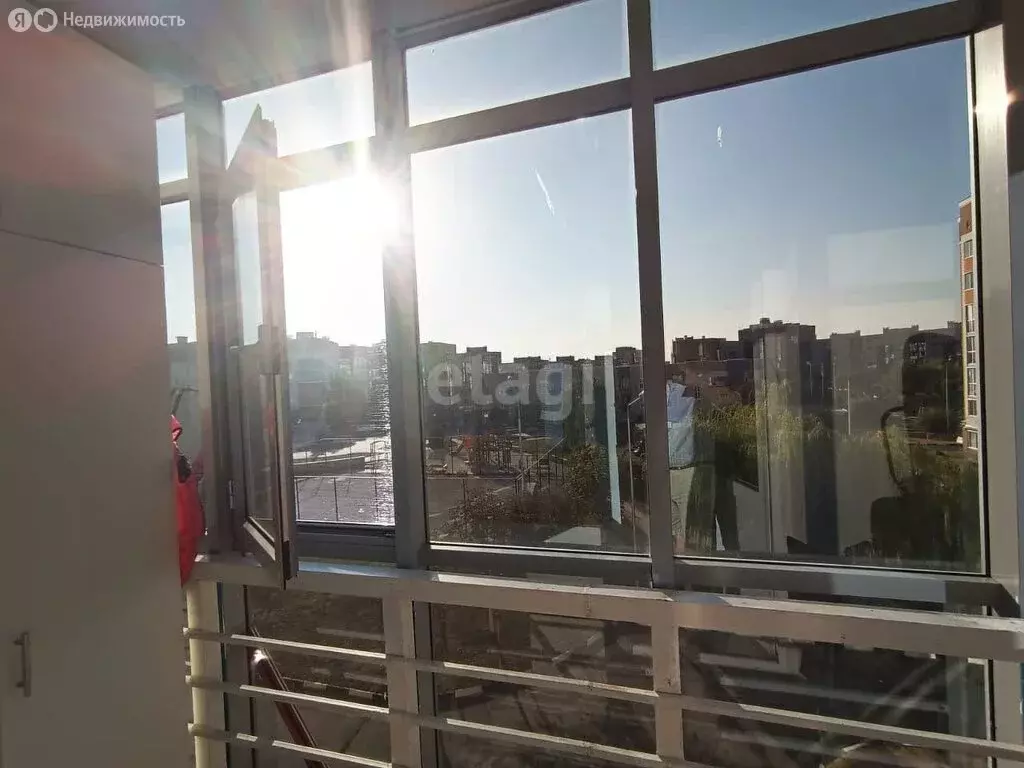 3-комнатная квартира: посёлок Дубовое, микрорайон Улитка, квартал № 1, ... - Фото 2