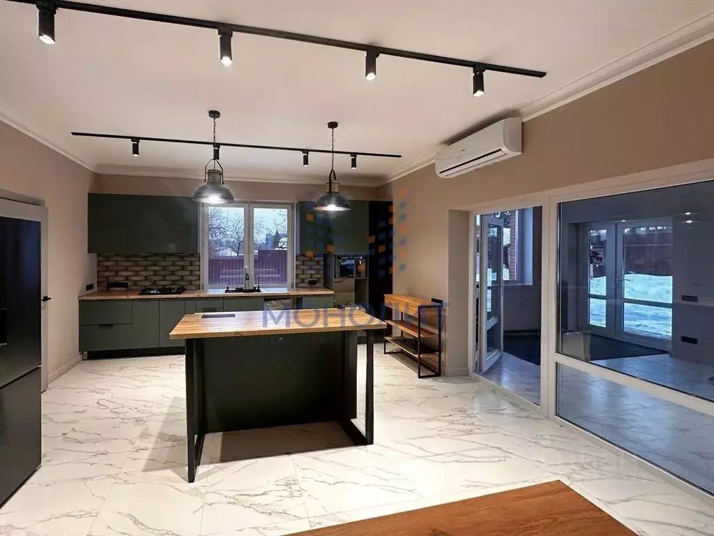 Дом в Московская область, Одинцовский городской округ, д. Супонево ул. ... - Фото 1