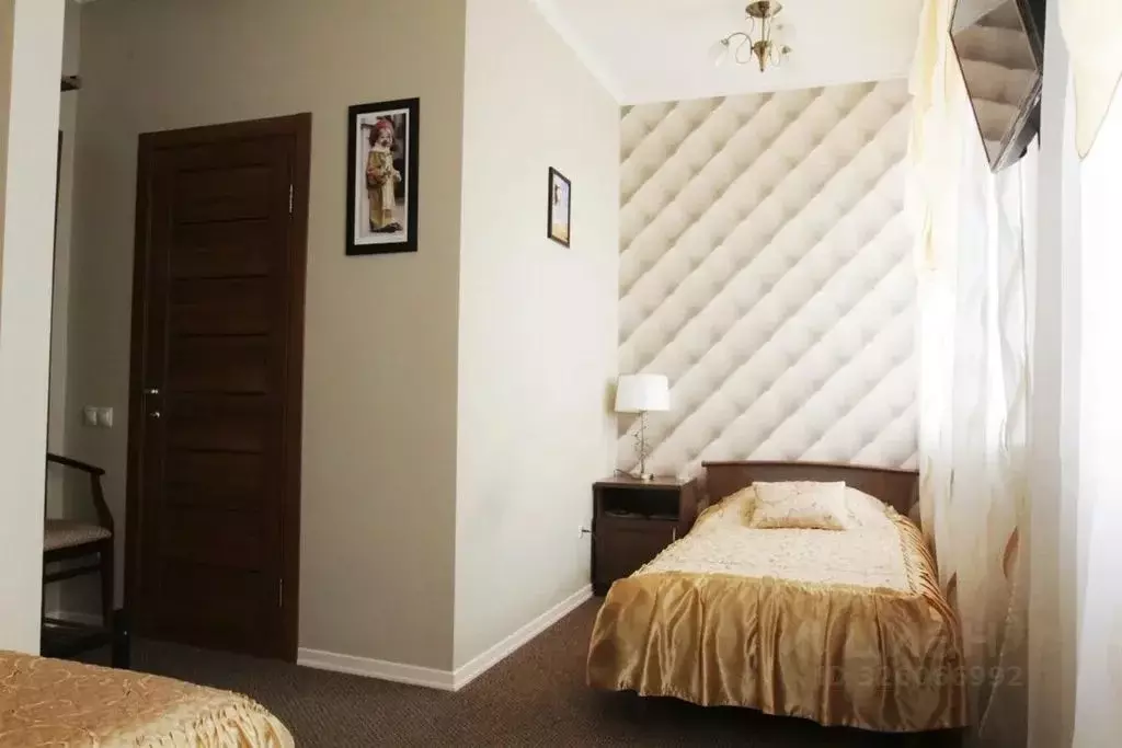 Комната Тюменская область, Тюмень ул. Дружбы, 126 - Фото 2