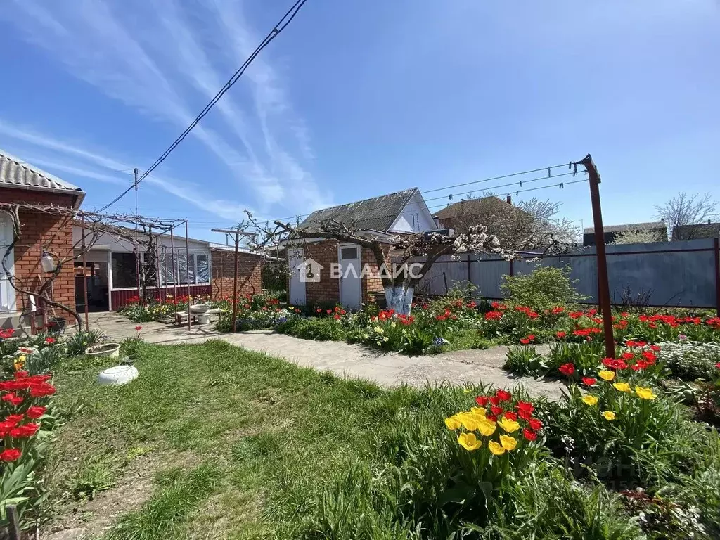 Дом в Краснодарский край, Ейское городское поселение, пос. ... - Фото 2
