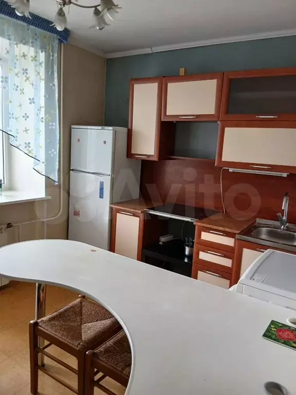 1-к. квартира, 47 м, 4/10 эт. - Фото 0
