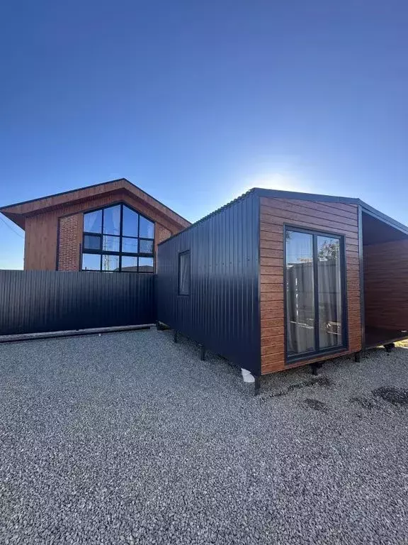 Дом в Калмыкия, Элиста Сити-2 мкр, 54 (25 м) - Фото 1