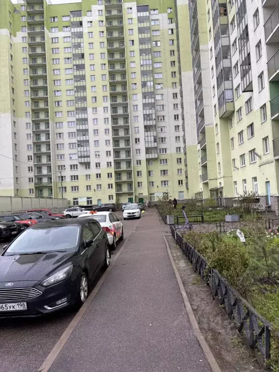 4-к кв. Санкт-Петербург просп. Маршака, 4 (93.2 м) - Фото 0