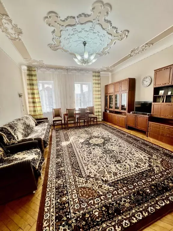 Дом в Северная Осетия, Беслан Правобережный район, ул. Димитрова (120 ... - Фото 1