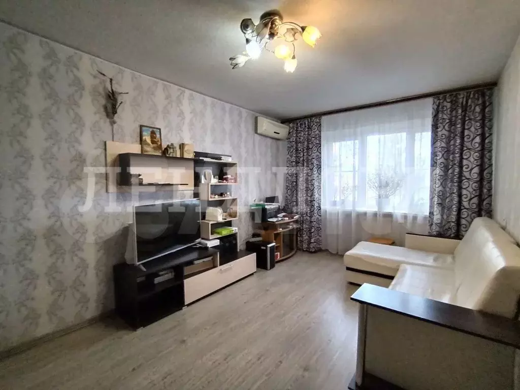 2-к. квартира, 48 м, 1/5 эт. - Фото 0