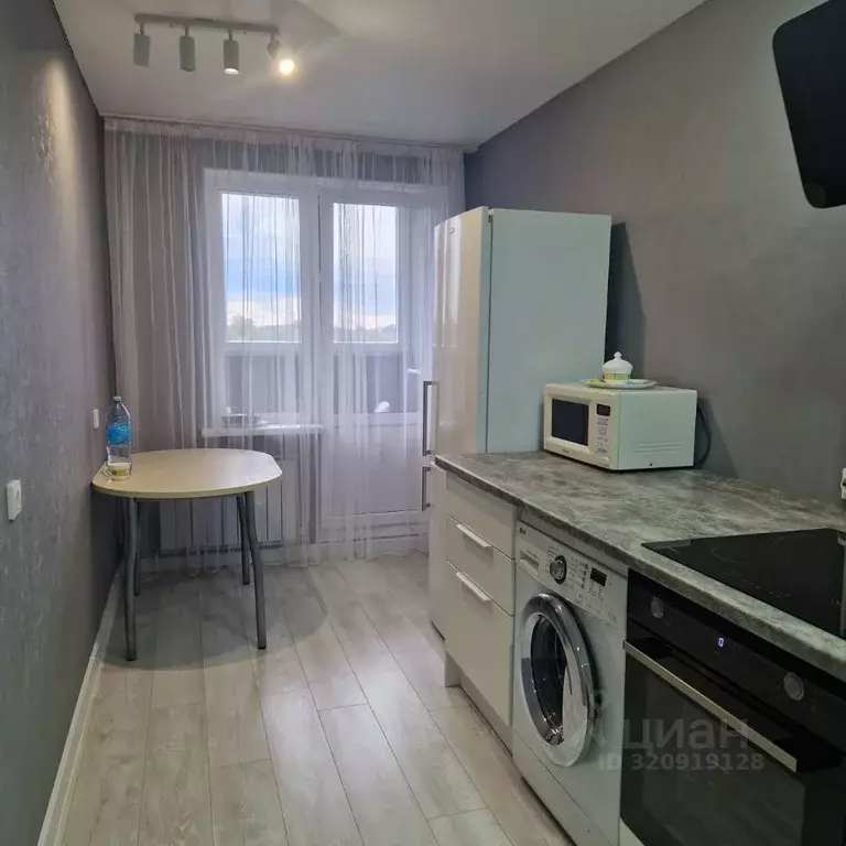 1-к кв. Башкортостан, Уфа ул. имени Фронтовых Бригад, 15 (32.0 м) - Фото 2