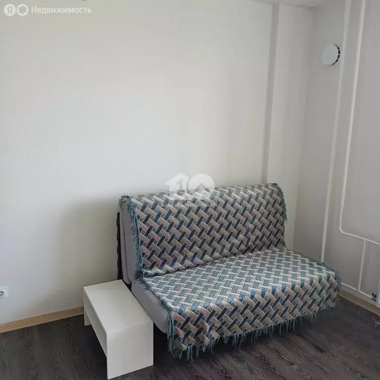 Квартира-студия: Новосибирск, улица Ивана Севастьянова, 9 (25 м) - Фото 2