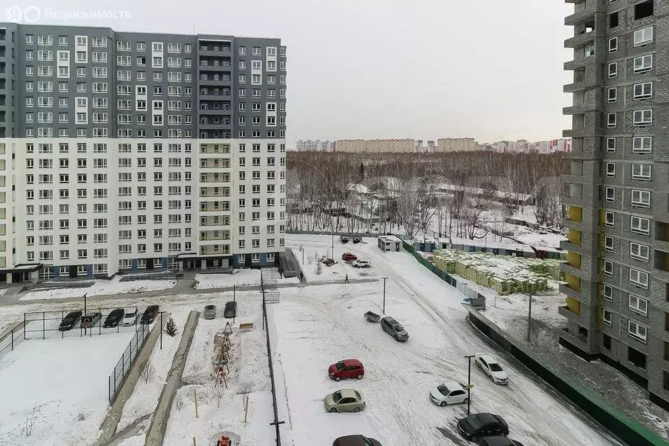 Квартира-студия: деревня Дударева, улица Сергея Джанбровского, 1 (25.2 ... - Фото 1