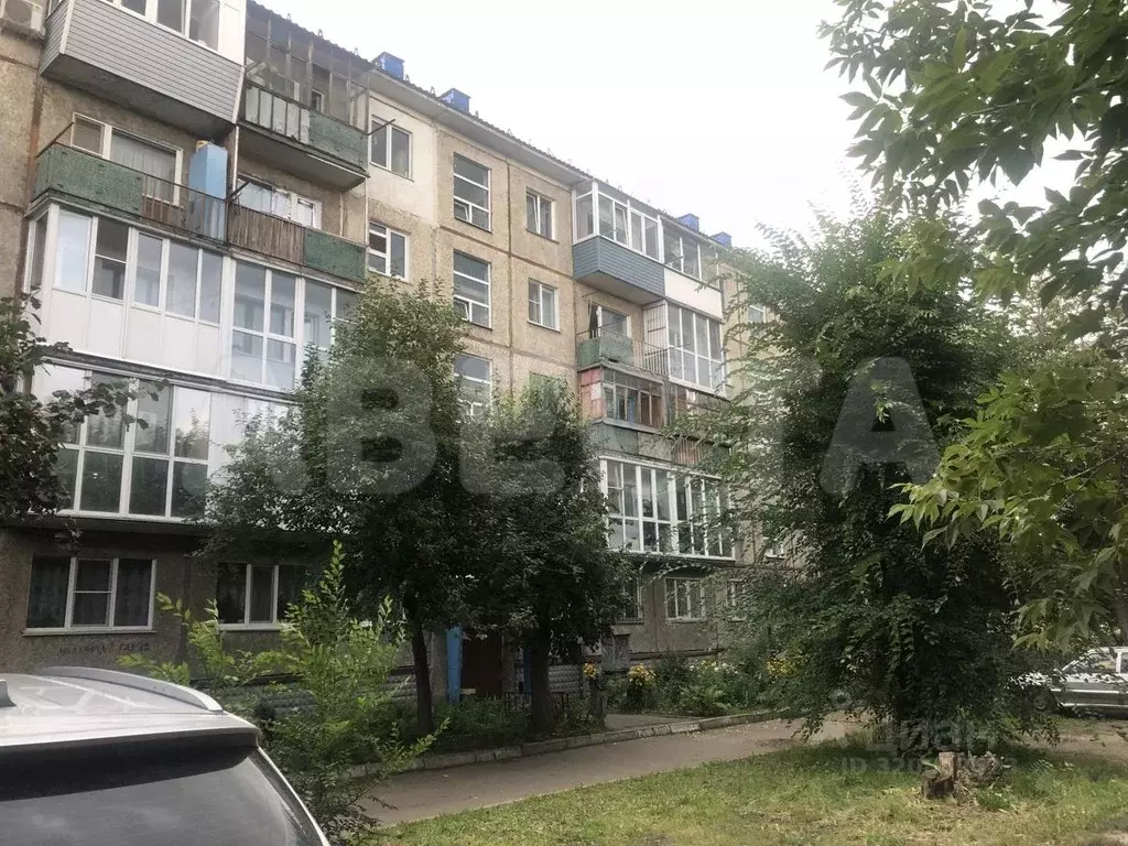 3-к кв. Омская область, Омск ул. 16-й Военный городок, 414 (49.1 м) - Фото 0