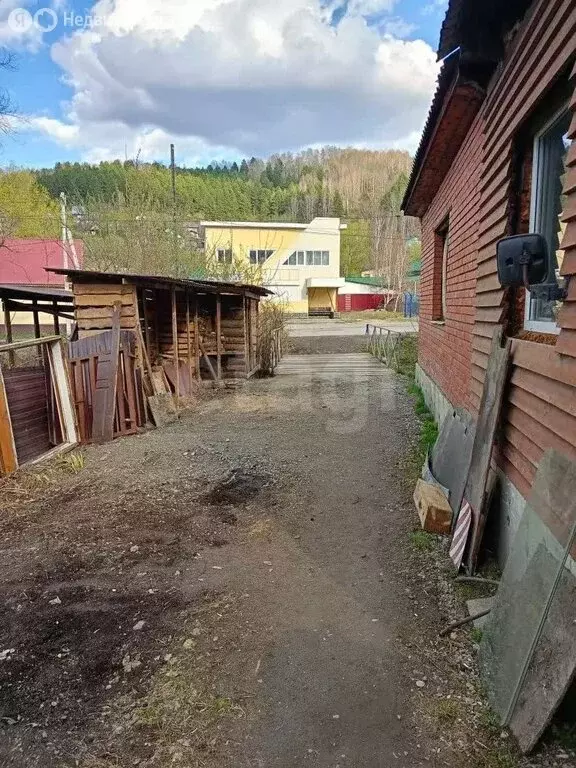 Дом в Горно-Алтайск, Ленинградская улица (120 м) - Фото 2
