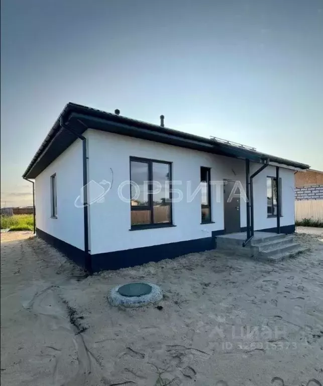 Дом в Тюменская область, Тюменский муниципальный округ, с. Мальково ... - Фото 1