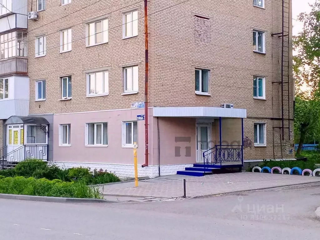 Помещение свободного назначения в Челябинская область, Чебаркуль 9 Мая ... - Фото 1